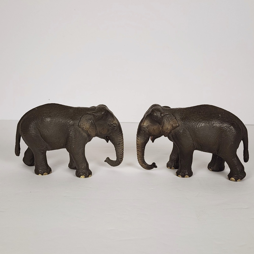 Schleich Asian‎ Elephant Female Figurine Toys 2004 Retired Vintage Lot of 2